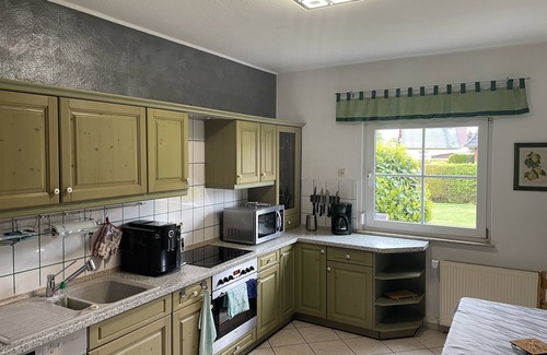 Mucheln House | Modern holiday home for 4 people