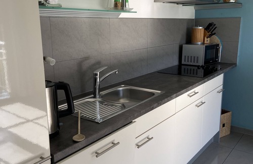 Fichtenberg Apartment | Modern meets nature . Newly renovated, our "idipfele" shines for "YOU"