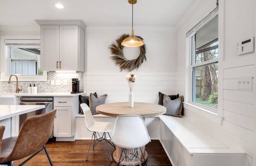 Nashville House | Modern Retreat in Central Nashville Location