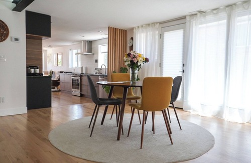 Washington Virginia Vale House | Modern retreat in the city