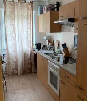 Westend House | Modern Room In Apartment In City Center Frankfurt