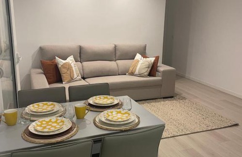 Entroncamento Apartment | Modern Spacious Apartment