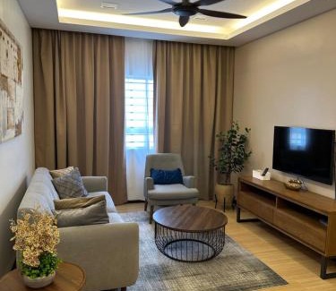 Kampung Ladang Tok Pelam Apartment | Modern Stylish Apartment (Seaview) near KTCC Mall.