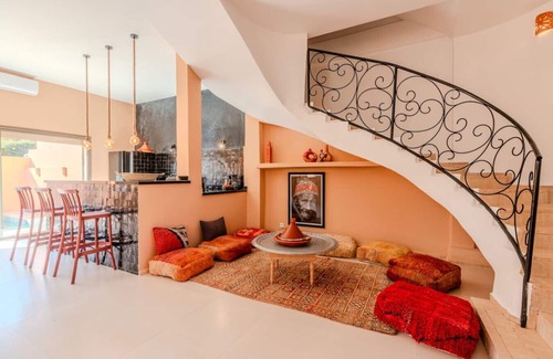 Bab Atlas Villa | Modern villa 15min from Gueliz- Pool & breakfast