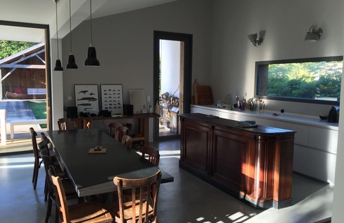 Andernos-les-Bains House | Modern villa 225m2 bassin Arcachon sleeps 14 pool 2 acre garden beach 1km