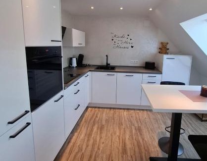 Knielingen Apartment | Moderne DG-Wohnung mit Flair in guter Lage