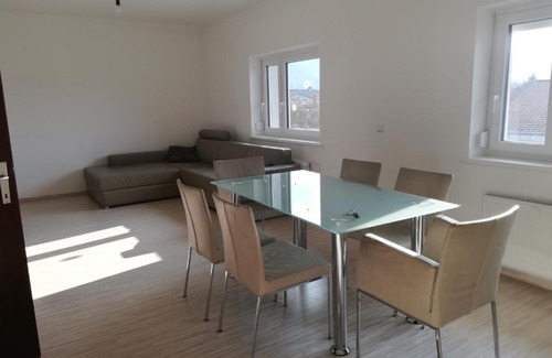 Gratkorn Apartment | Modernes 2-Zimmer-Apartment nahe Graz