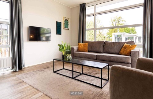 Cromvoirt Ski Chalet | ✓ Module Special at Résidence de Leuvert ✓ Holiday home for 4 persons ✓ Located near Den Bosch (Noord-Brabant) ✓ Near De IJzeren Man ✓ Book directly through the park