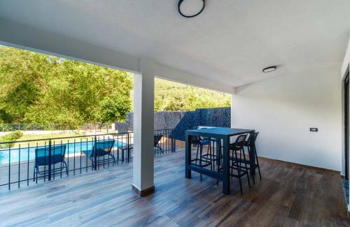 Tasbuku Villa | modus semi-detached houses