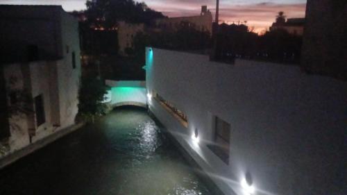 Paterna House | molino rehabilitado con gran terraza y piscina