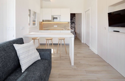 Zarautz Apartment | Mollarri apartment by Egona