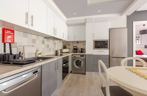 Silves House | Monte S José House (3 suites. Large private garden and pool) in quiet location