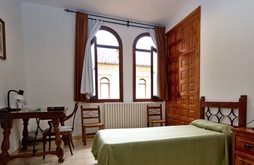 Estercuel Hostel | Monasterio El Olivar