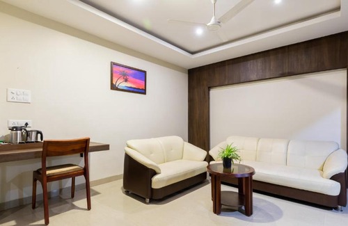 Sanwer Hotel | Monk's Nirvanaa Hotel & Resort