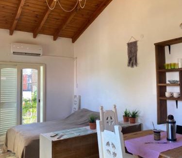 Goya Apartment | Mono ambiente con terraza y balcón