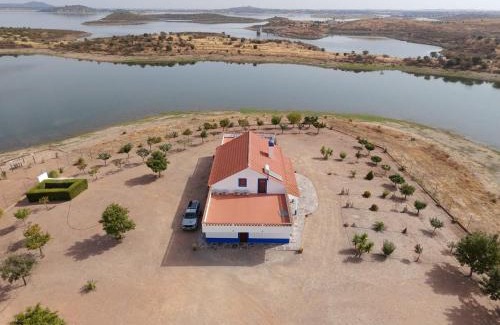 Mourao House | Monte Dos Avós