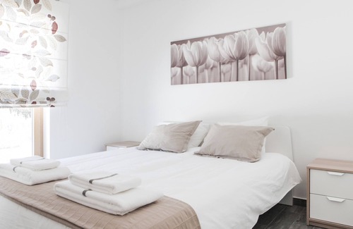 Montijo House | Monte Girassol - The Lisbon Country House!