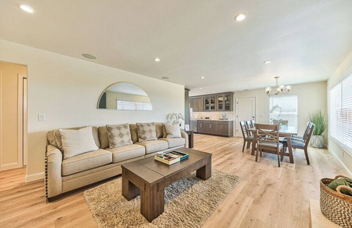 Del Rey Oaks House | Monterey Bay Ocean Peak Home Near Carmel & Pebble Beach 4 Bed 3.5 Bath & AC