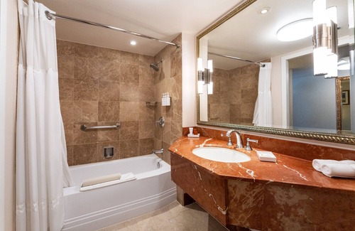 Monterey Resort | Monterey Plaza Hotel & Spa