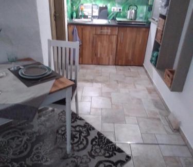 Bobritzsch-Hilbersdorf Apartment | Monteur-Ferienwohnung OT Naundorf