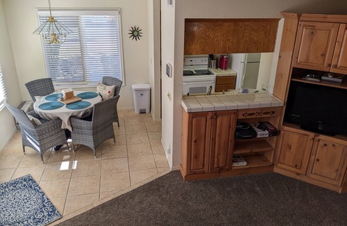 St. George Condo | MONTHLY RENTAL- Updated Resort Condo-No Stairs-Pool- NEAR ZION PARK