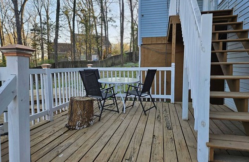 Cordova House | MONTHLY STAYS-6 BR with Pool Southern Luxury- 7 Sleeping Areas Over 3,000 Sq Ft