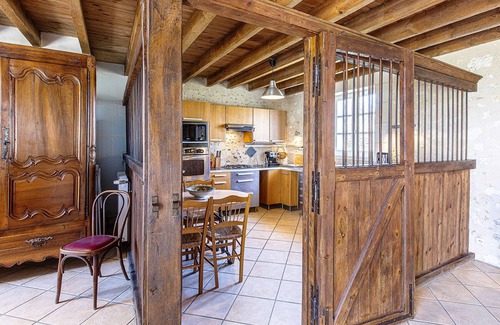 Pouille Cottage | Montrésor Cottage of the Vault Manor