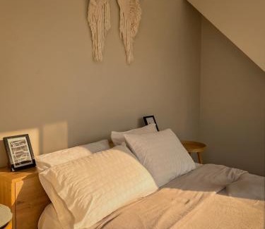 Simbal Ski Chalet | Moon Cabin