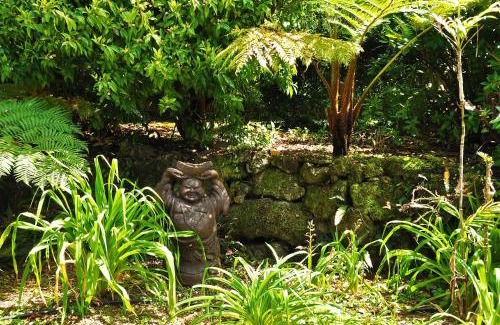 Kerikeri Bed & Breakfast | Moon Gate Villa