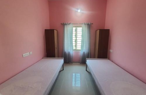 Bhubaneshwar House | Moon Guest House