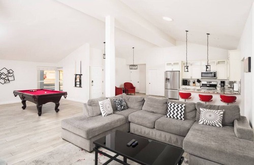 North Mountain House | Moon Valley Manor | Luxury Getaway in Phoenix