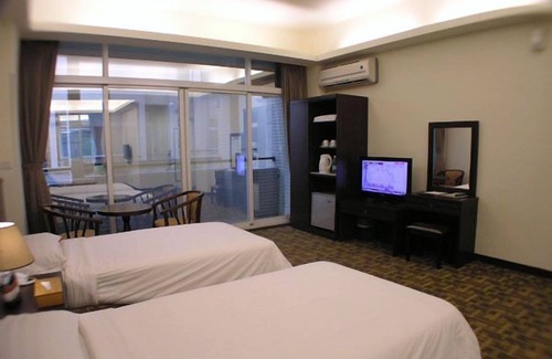 Zhongpu Hotel | Moon Villa