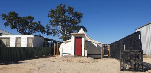 Natte Yallock Other | Moongazer King bed powered country river