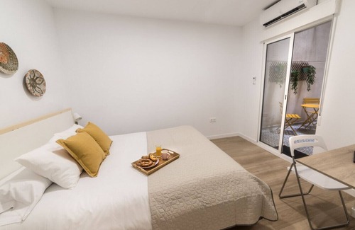 Alicante Apartment | Moonkey - Apt. Albéniz with patio
