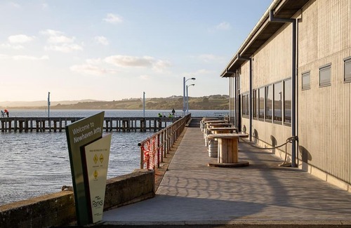 Newhaven Apartment | Moonlight Bay - Apt 2