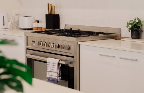 West Bendigo House | Moonta Haven our Modern 3 Bedroom Home in Bendigo