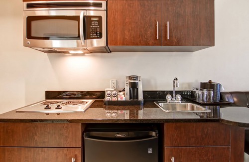 Moosomin Hotel | Moosomin Canalta