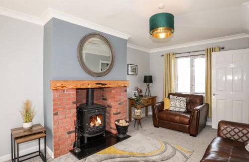 Trefor House | Mor a Mynydd