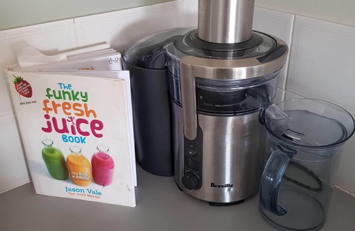 Morgan House | Morgan on the River Murray with awesome river and scrub views