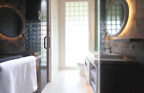 Borobudur Hotel | Moritz Hill Borobudur Resorts & Spa