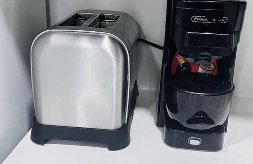 Winnipeg House | Morning glory cottage