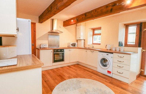 Thornton Cottage | MOSCOW MEWS, pet friendly, with open fire in Thornton, West Yorkshire