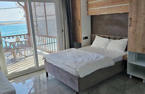Artikli Hotel | Mose Restoran Motel Beach