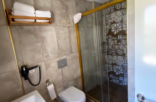 Artikli Hotel | Mose Restoran Motel Beach