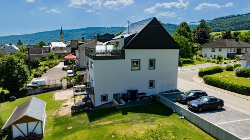 Losnich Apartment | Moselappartements by Weingut Marco Adamy