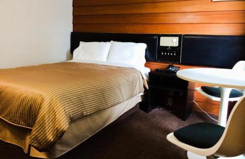 Sainte-Anne-des-Monts Hotel | Motel à la Brunante