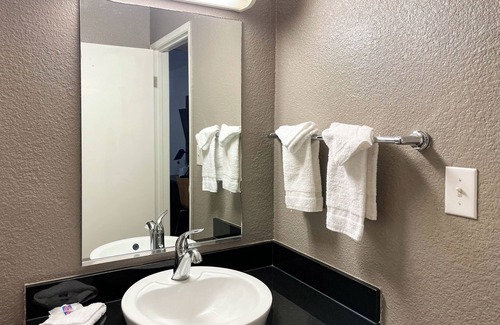 Cheyenne Hotel | Motel 6 Cheyenne WY