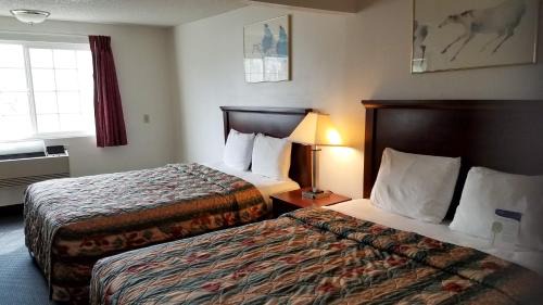 Pendleton Hotel | Motel 6 Pendleton, OR - West