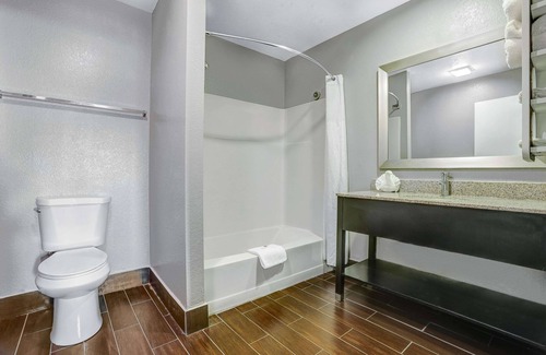 Ukiah Hotel | Motel 6 Ukiah, CA - North