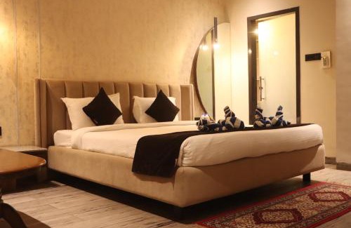 Bilaspur Hotel | Motel Bilaspur City